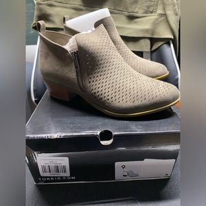 NEW! Torrid Booties. Extra wide width size 9. *free gift with purchase*